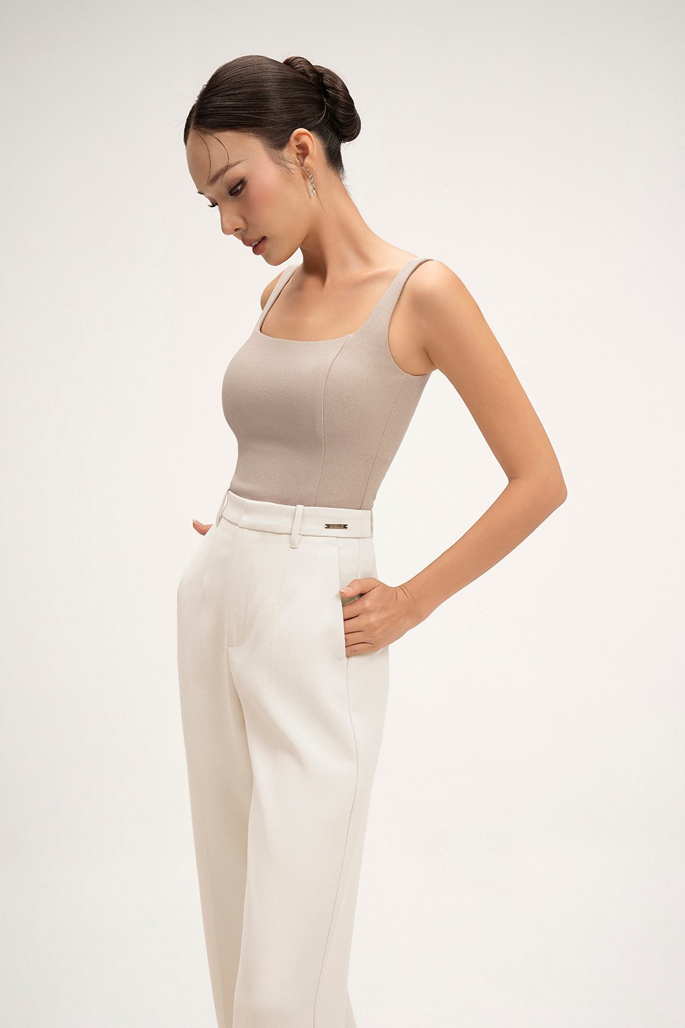 Sienne Padded Square Neck Regular Top in Stone