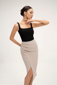 Sienne Padded Square Neck Regular Top in Classic Black
