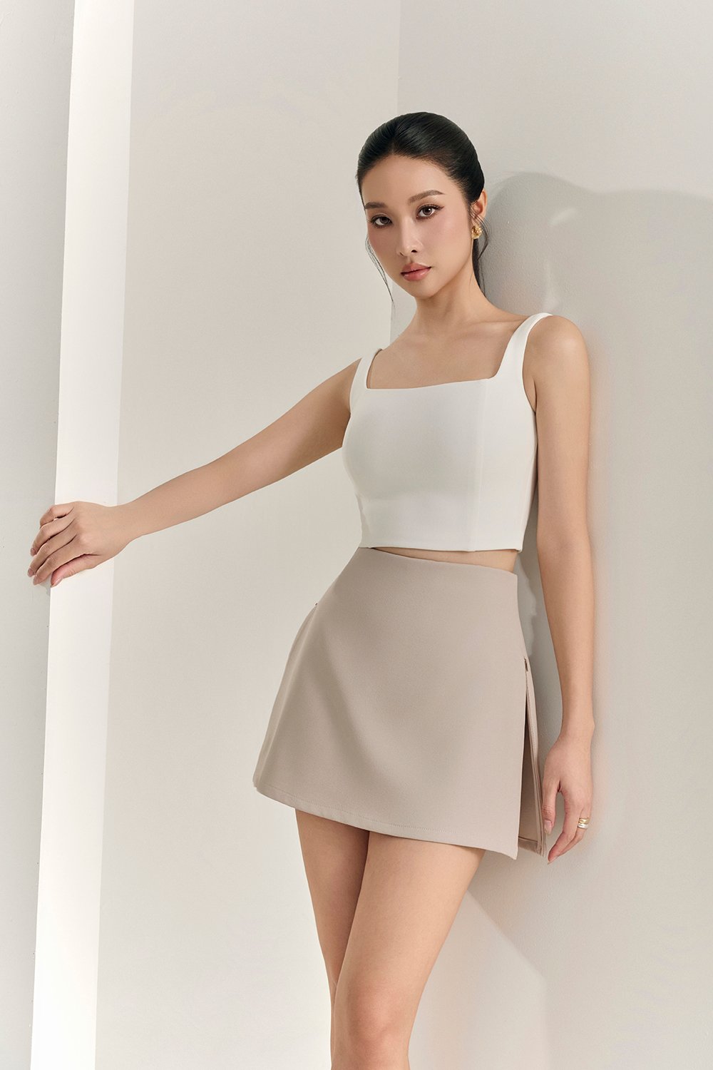 Alette High Waisted Skorts in Greige Stone