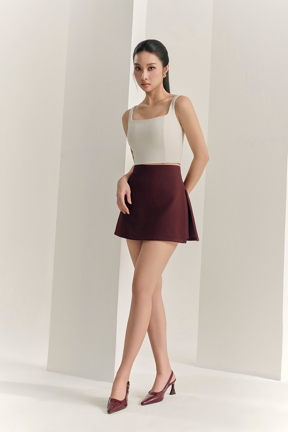 Alette High Waisted Skorts in Merlot
