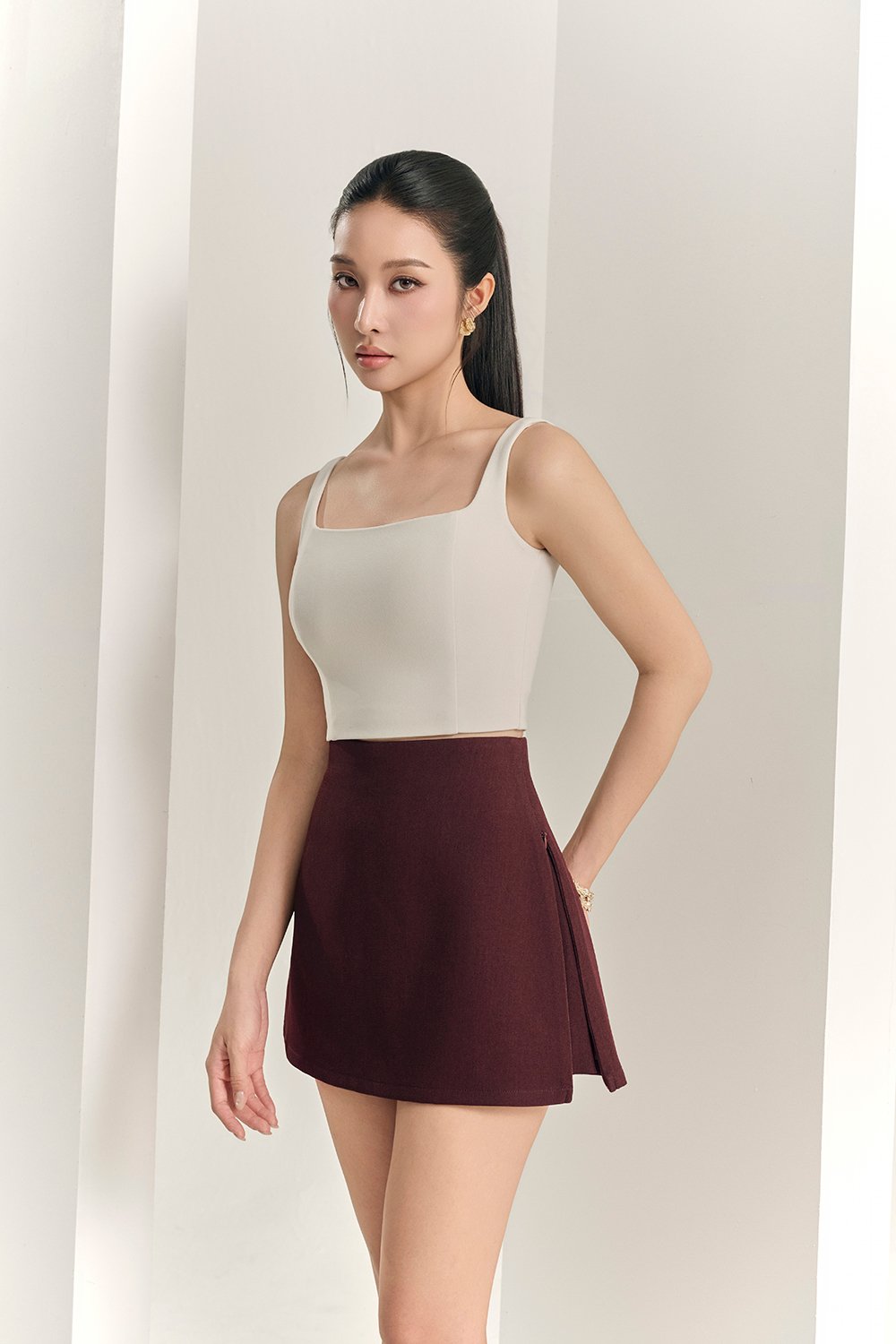 Alette High Waisted Skorts in Merlot