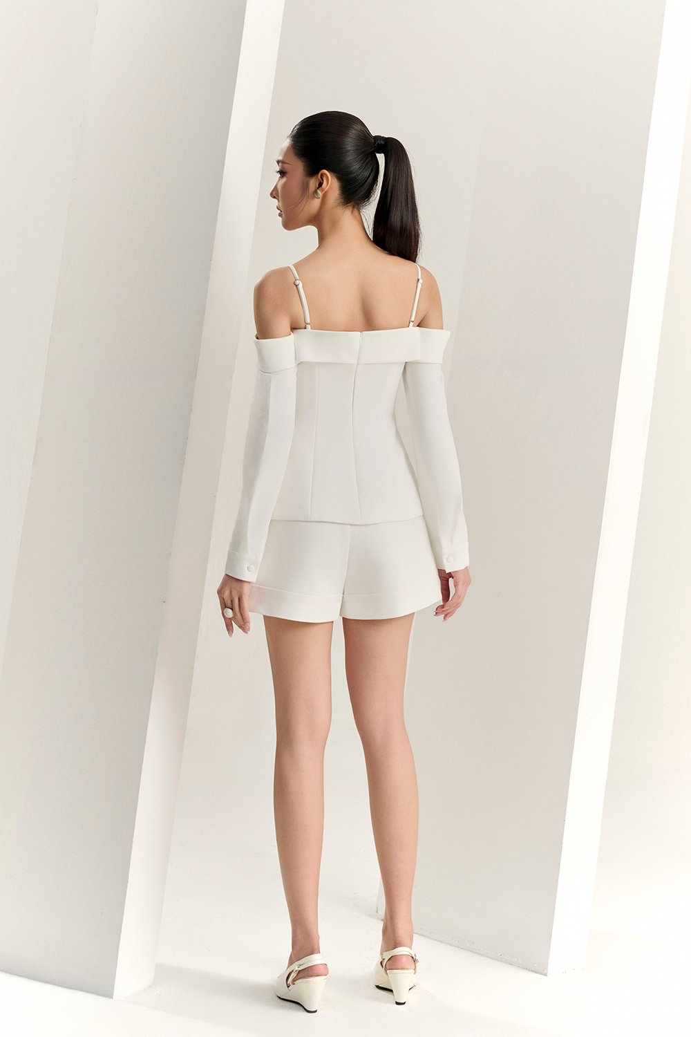 Jayne Broad Hem High Waisted Shorts in Iconic White