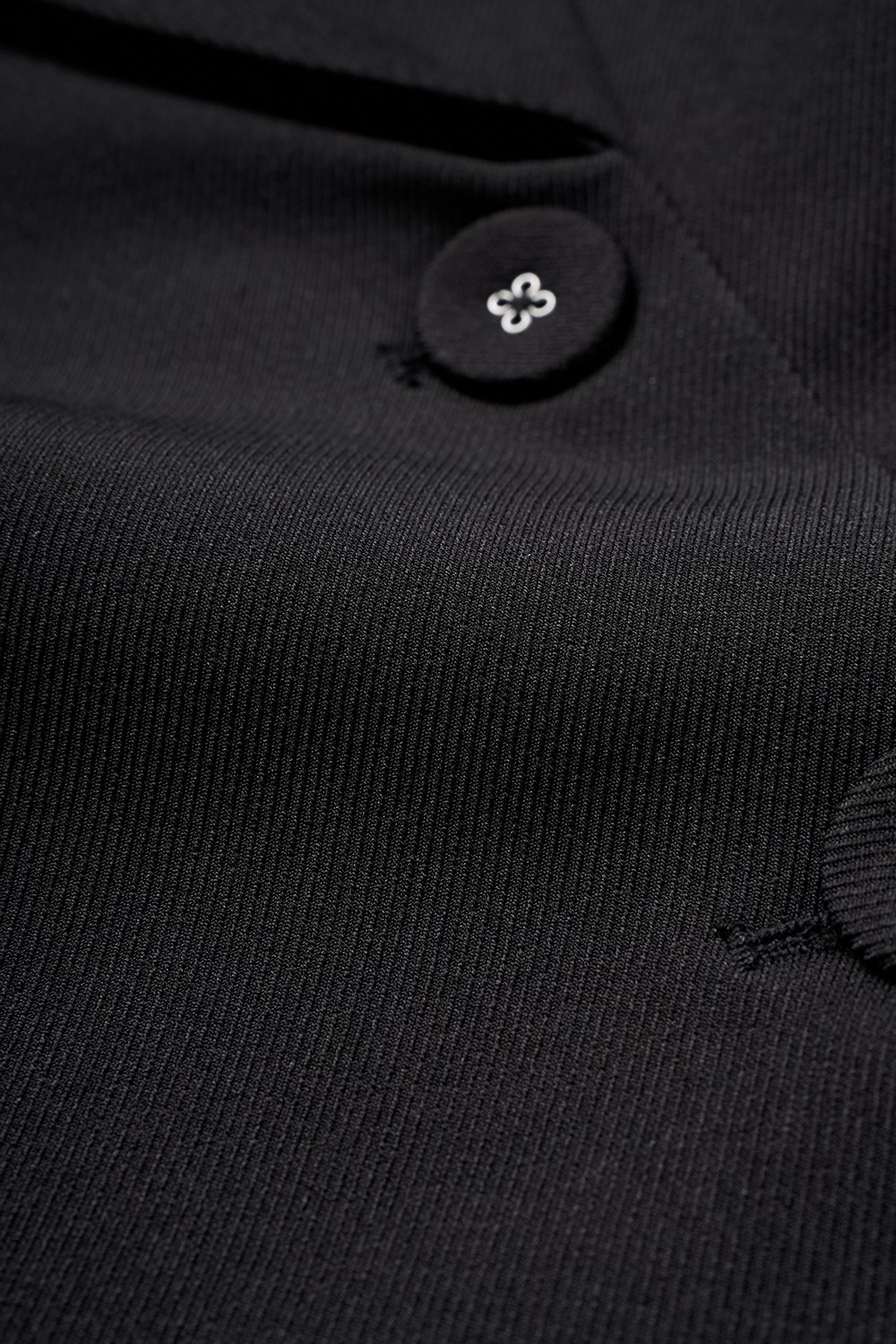 Renna Tailored Blazer in Classic Black