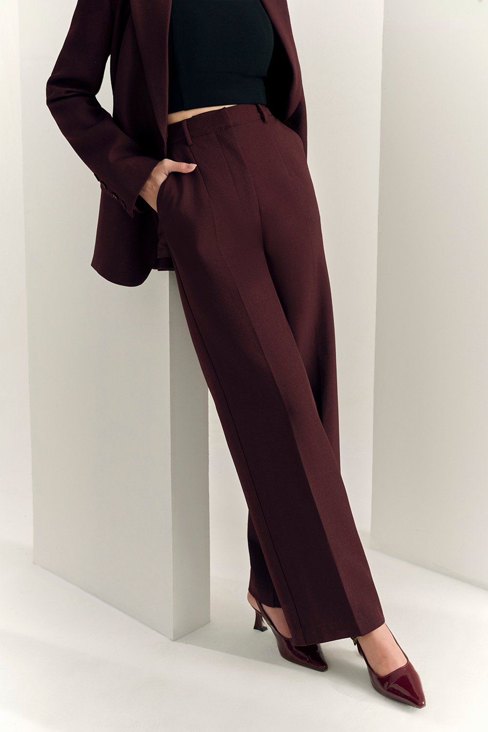 Rowena Straight Pants in Merlot
