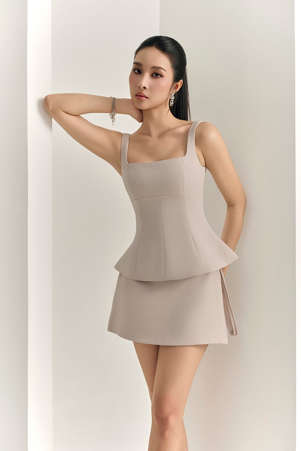 Seline Padded Peplum Top in Greige Stone