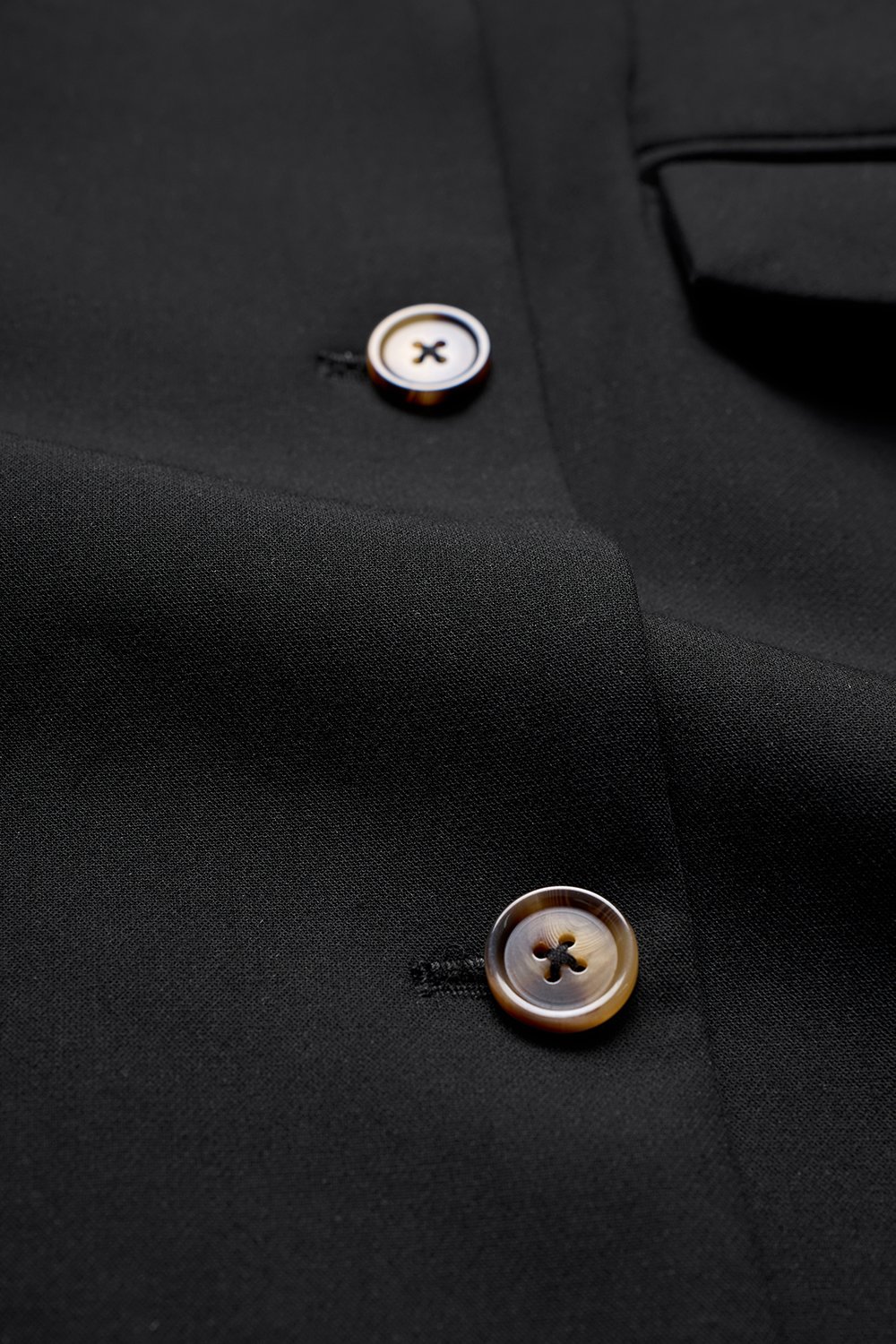 Thelise Removable Collar Tailored Dress in Classic Black