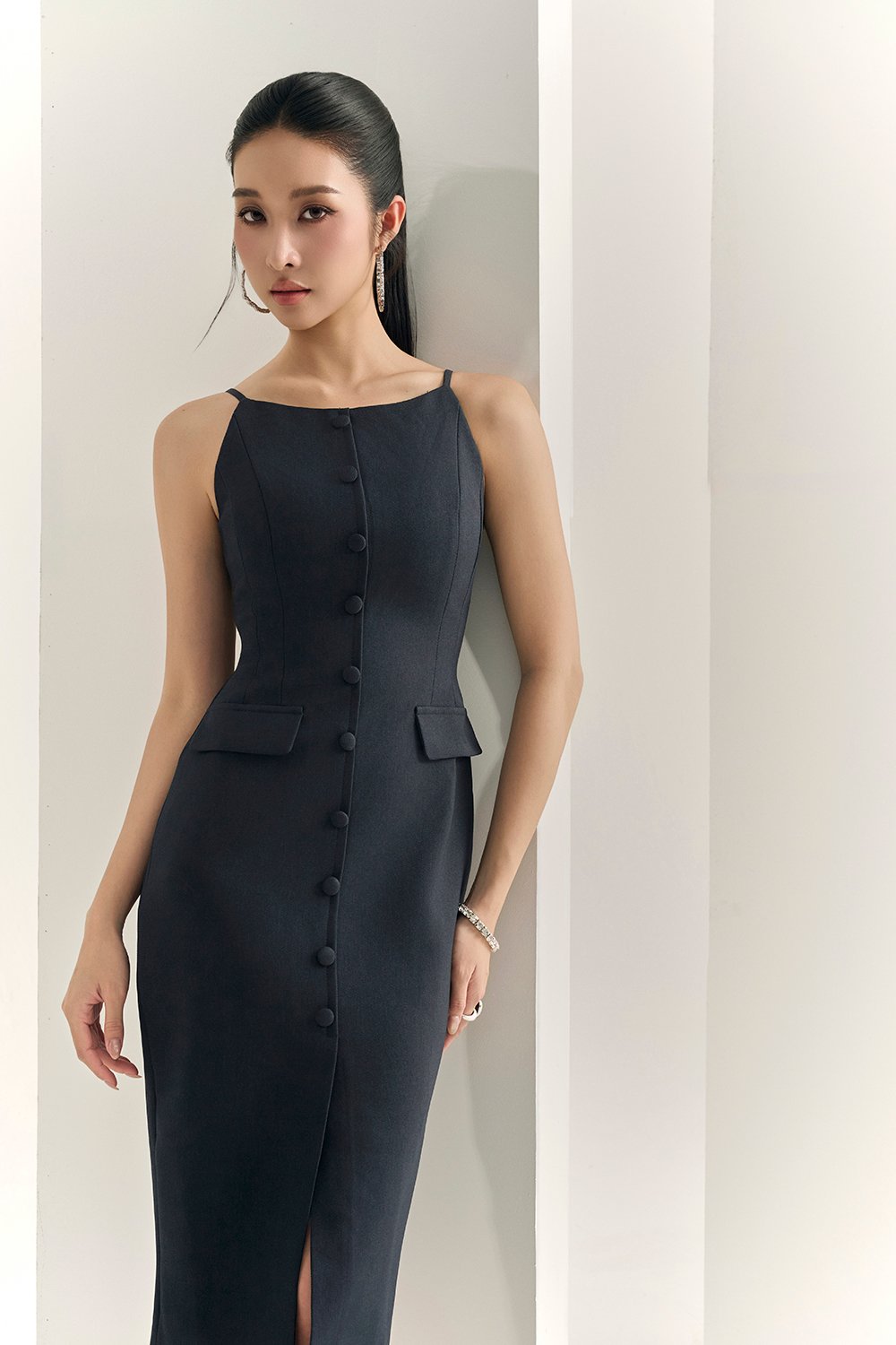Veda Padded Strappy Pencil Dress in Midnight Blue