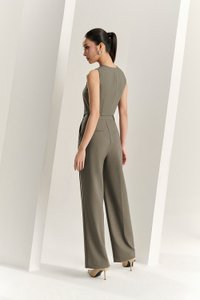 Orianna Pintucked Straight Pants in Smokey Olive