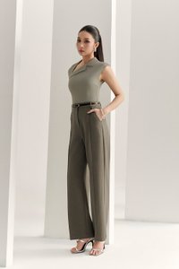 Orianna Pintucked Straight Pants in Smokey Olive