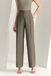 Orianna Pintucked Straight Pants in Smokey Olive