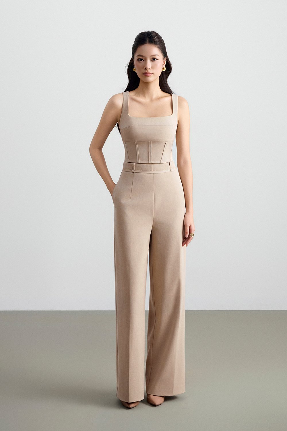 Arden Padded Square Neck Cropped Top in Ecru