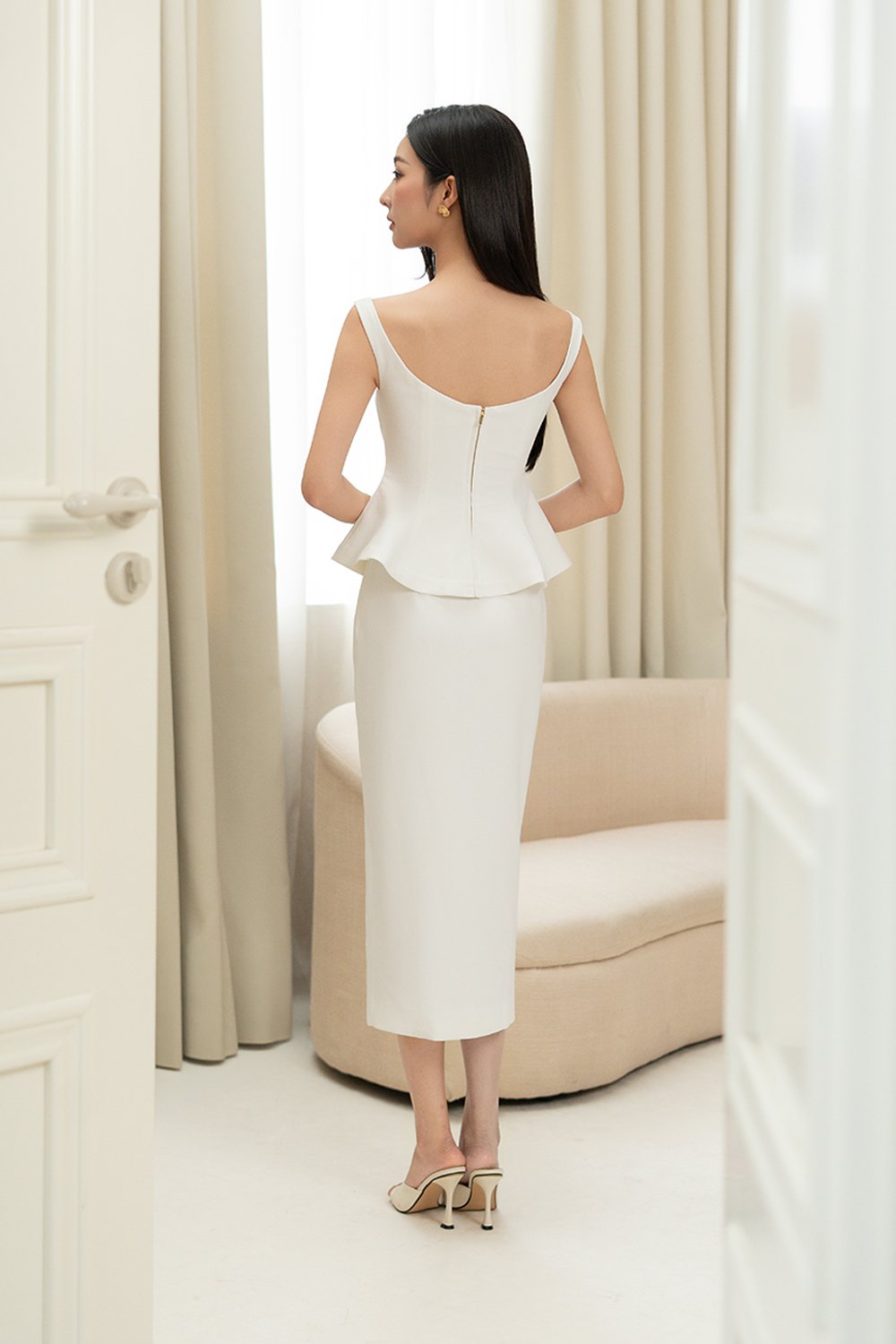 Becca Pencil Skirt in Iconic White