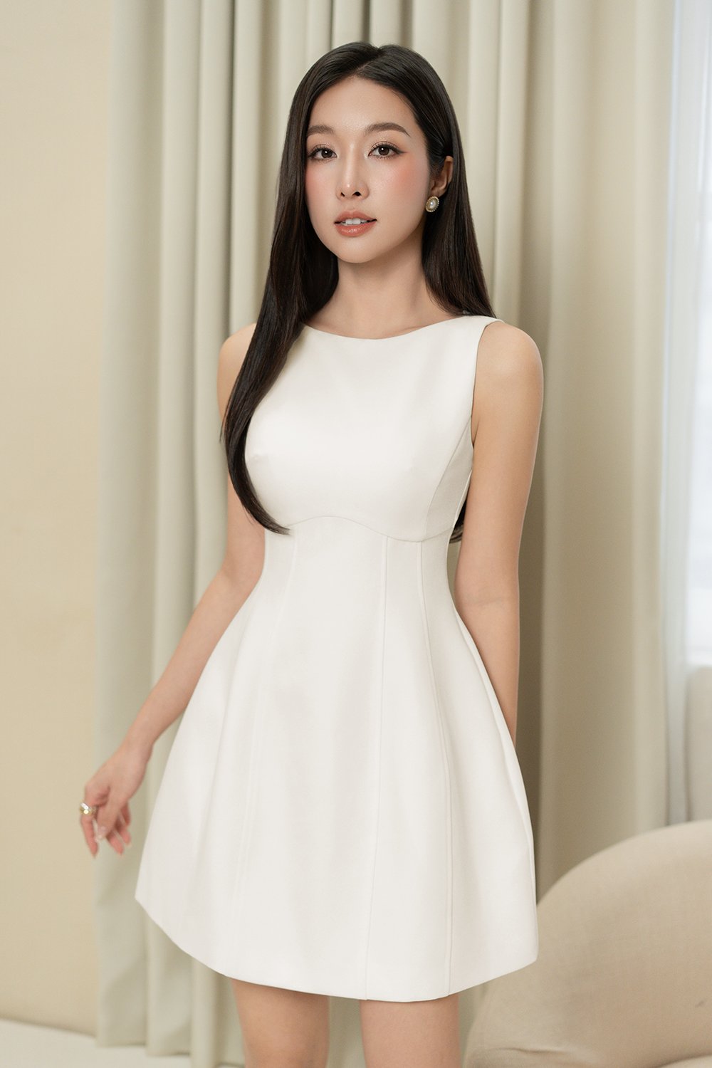 Dayna Padded Boat Neck Mini Dress in Iconic White