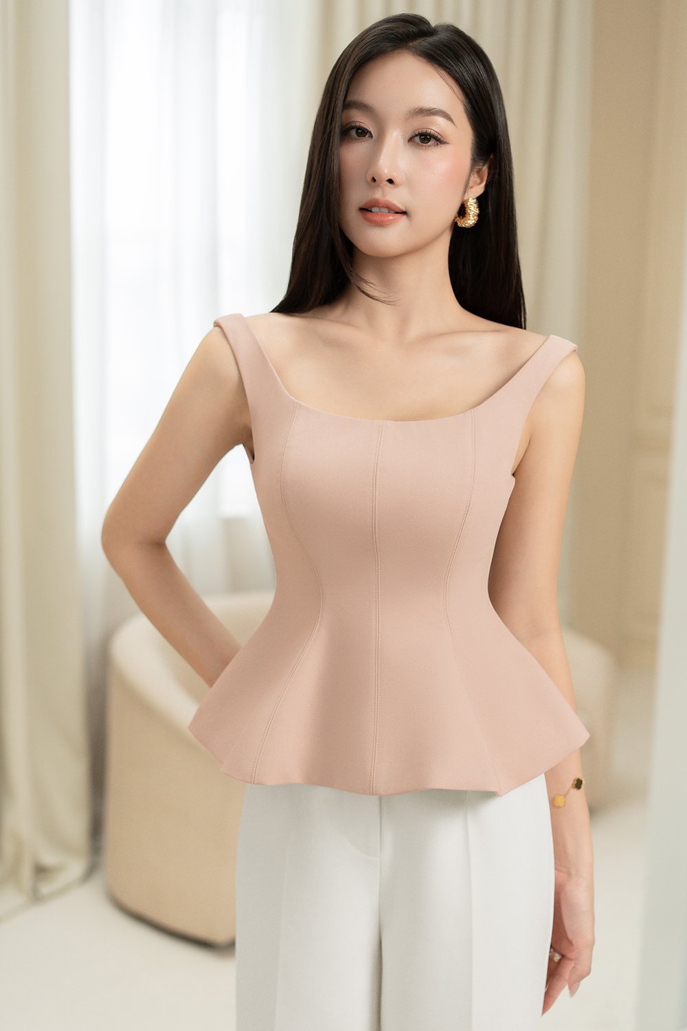 Esther Padded Wide Neck Peplum Top in Dusty Pink