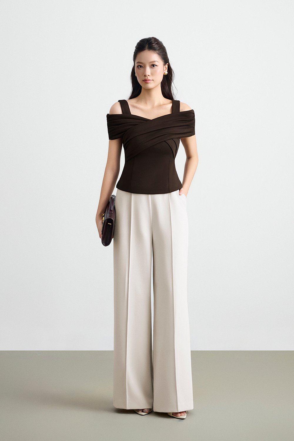 Julinne Padded Ruched Top in Espresso