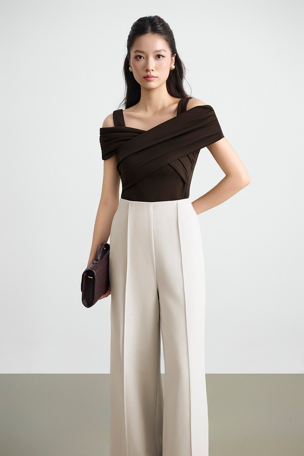 Julinne Padded Ruched Top in Espresso