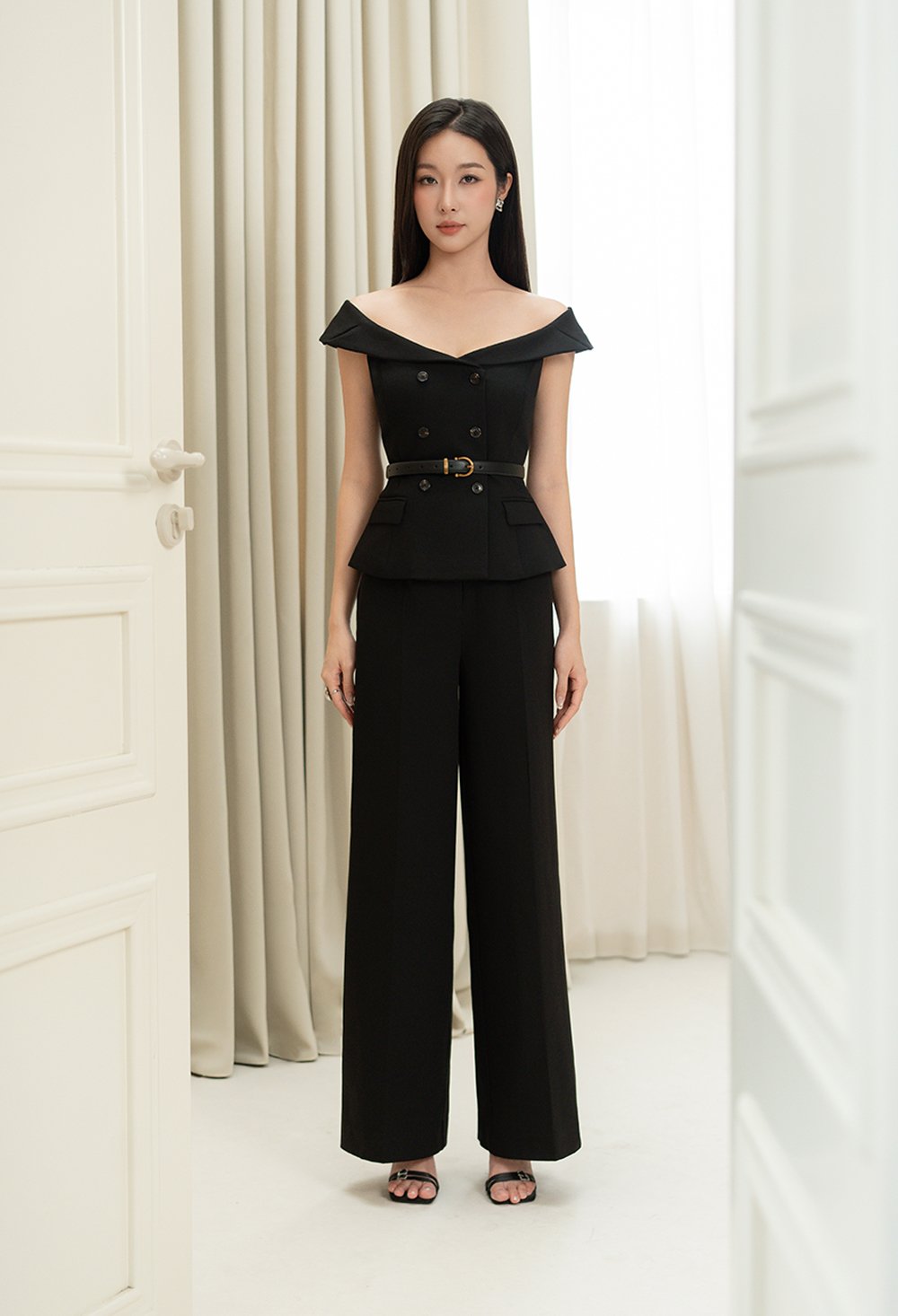 Lara Straight Tailored Pants in Classic Black