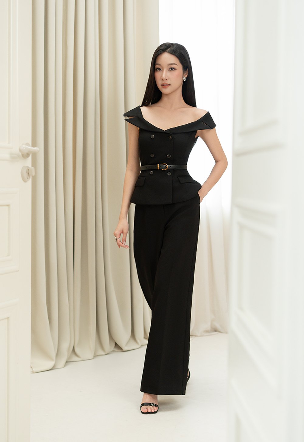 Lara Straight Tailored Pants in Classic Black