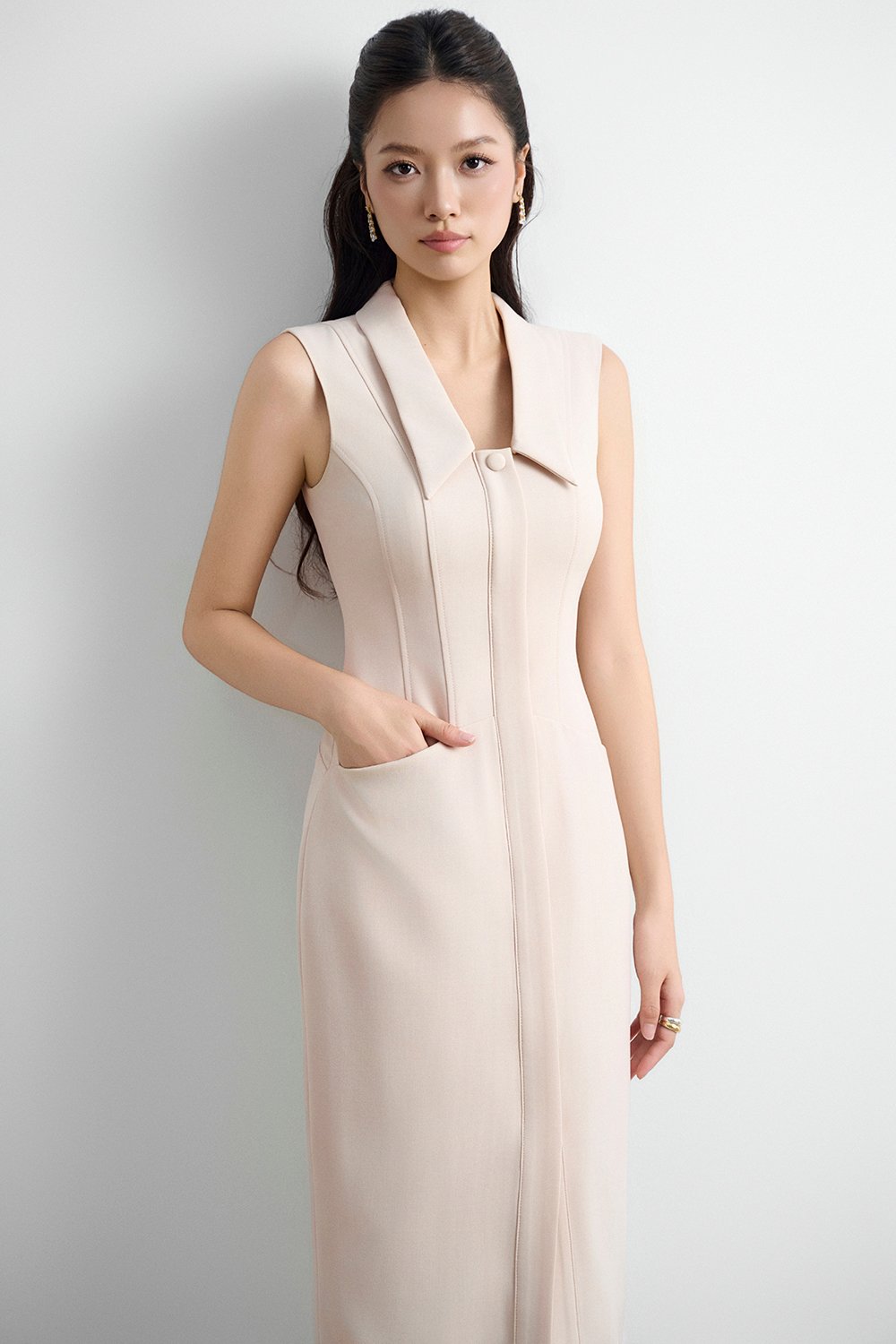Noreen Collared Pencil Dress in Blush Cream