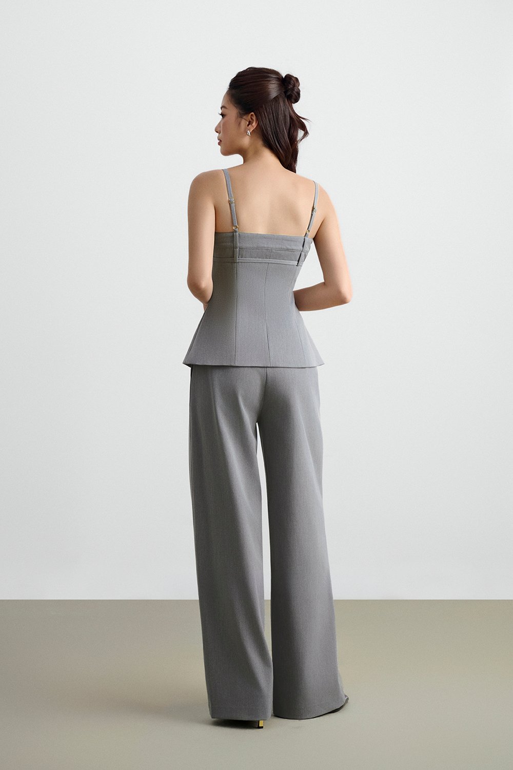 Teresa Tailored Straight Pants in Melange Grey