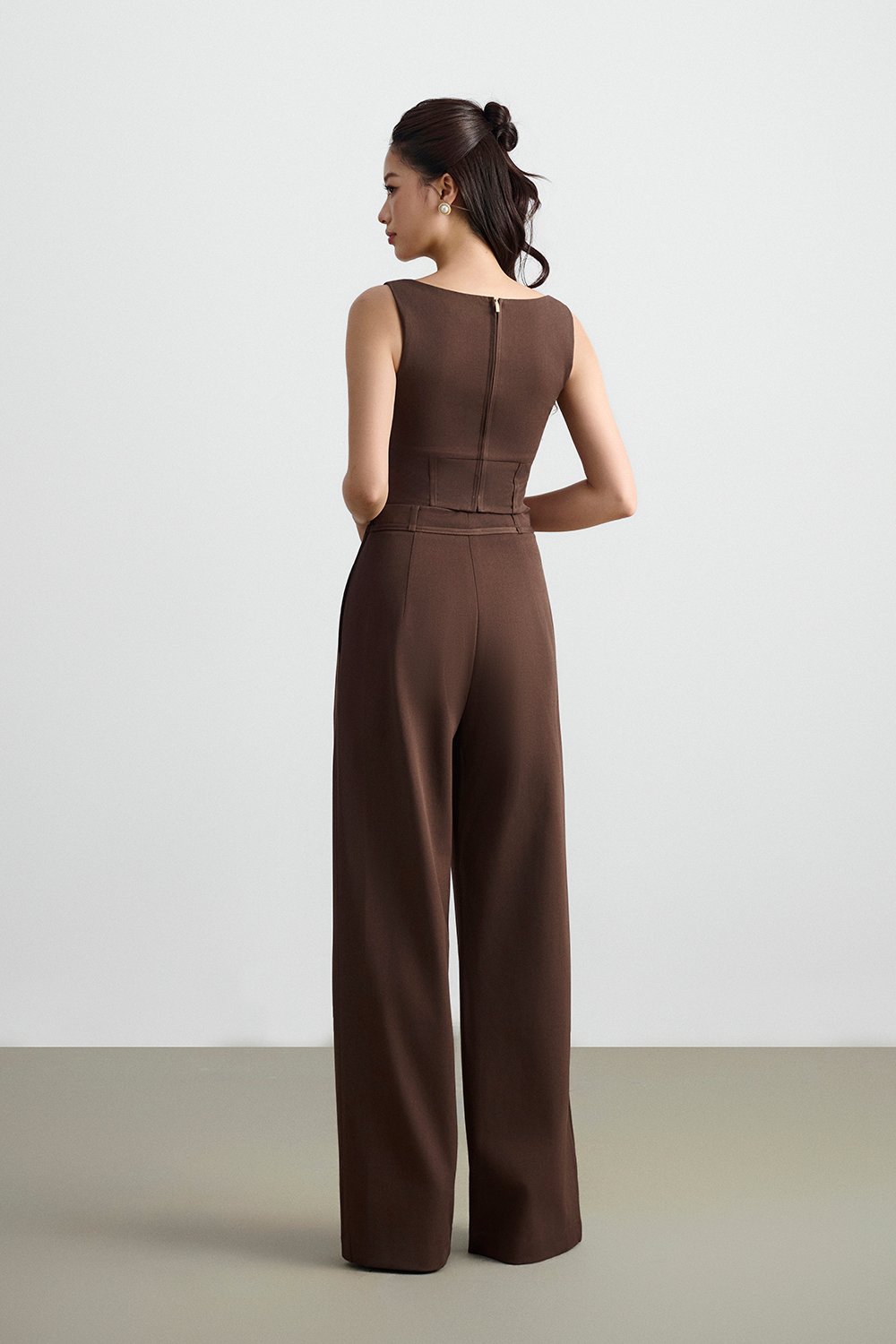 Teresa Tailored Straight Pants in Saddle Brown