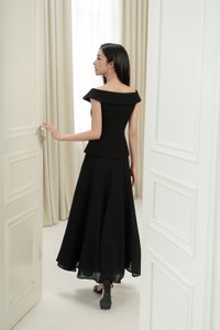 Claire Flare Skirt in Classic Black
