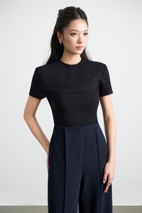Cori Tailored Side Pleated Sleeves in Classic Black