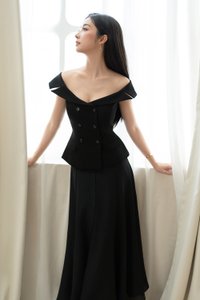 Delia Off Shoulder Tailored Top in Classic Black