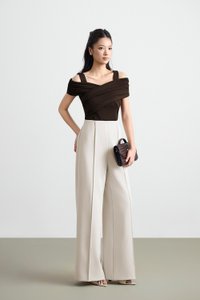 Julinne Padded Ruched Top in Espresso