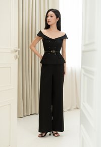 Lara Straight Tailored Pants in Classic Black