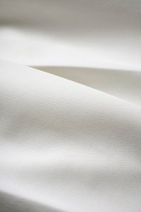 Lara Straight Tailored Pants in Iconic White