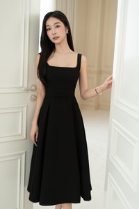 Talia Padded Flare Midi Dress with Detachable Bow Belt in Classic Black