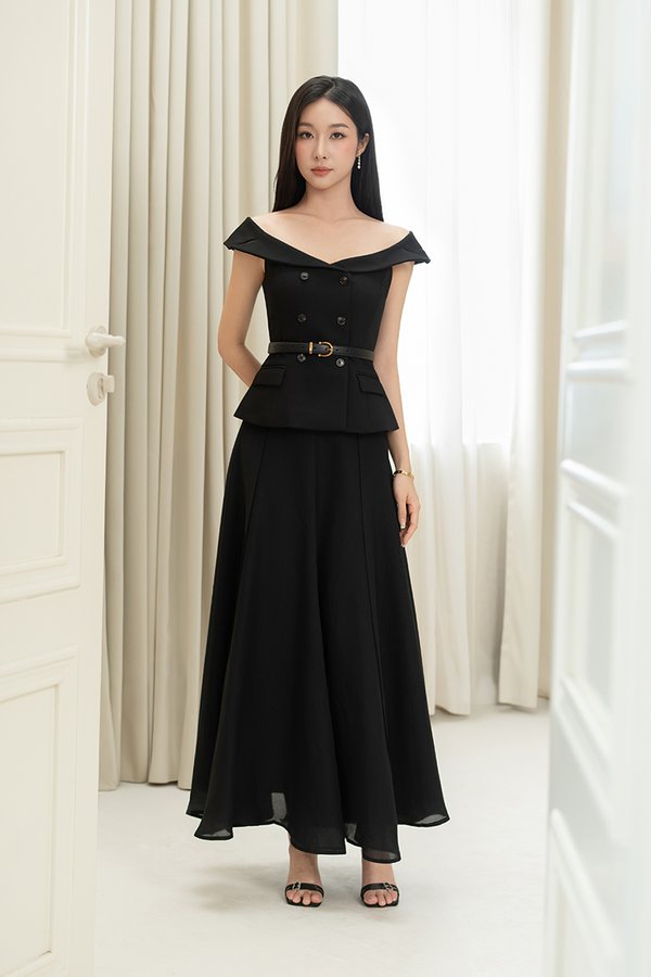 Claire Flare Skirt in Classic Black