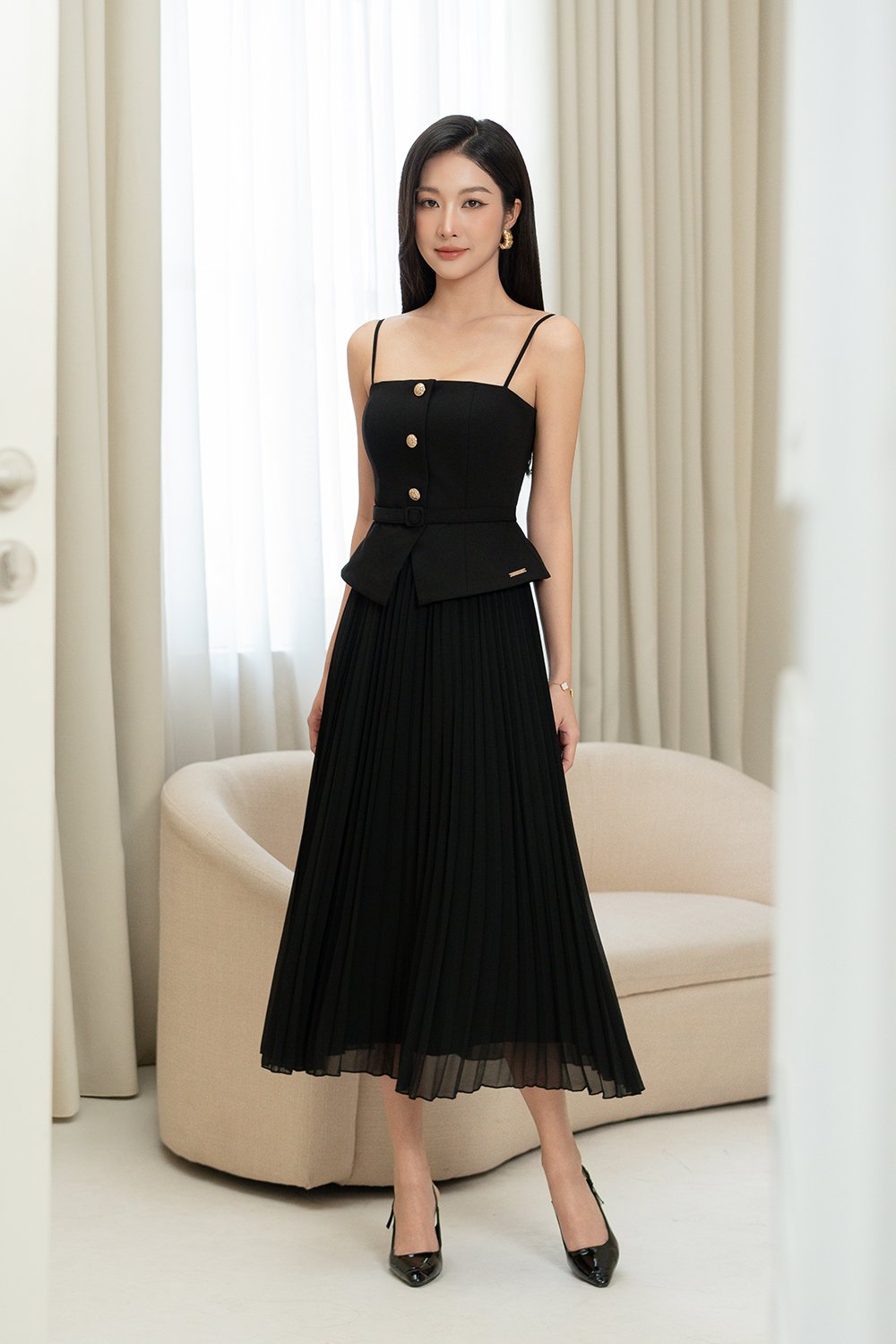 Cyrille Padded Peplum Pleated Dress in Classic Black