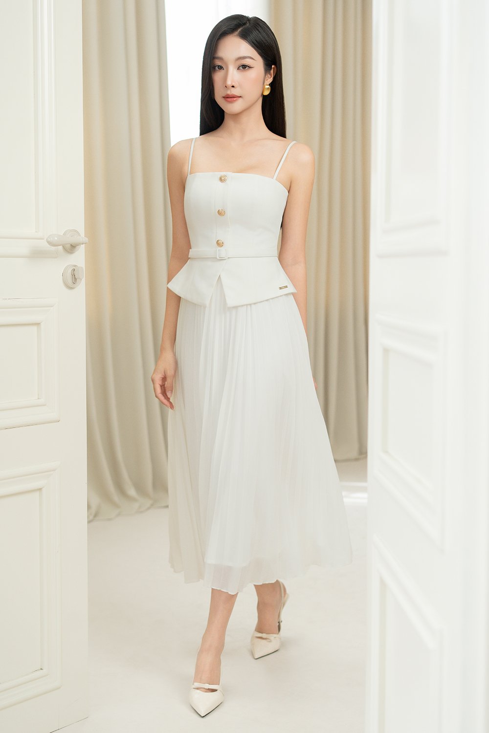 Cyrille Padded Peplum Pleated Dress in Iconic White