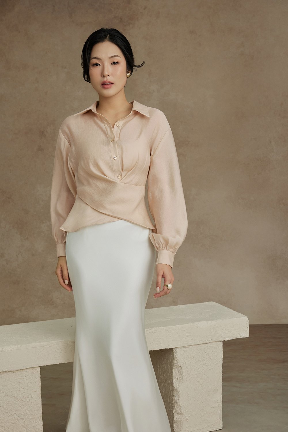 Nyla Satin Mermaid Skirt in Iconic White
