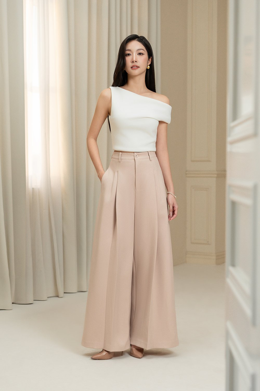 Winona Wide Leg Tailored Pants in Beige Pink
