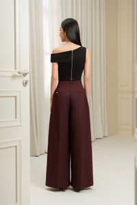 Eula Padded Asymmetrical Shoulder Crop Top in Classic Black