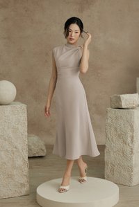 Iona Asymmetrical Shoulder Dress in Light Grey