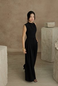 Isa Asymmetrical Shoulder Drape Top in Classic Black