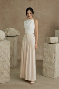 Isa Asymmetrical Shoulder Drape Top in Iconic White
