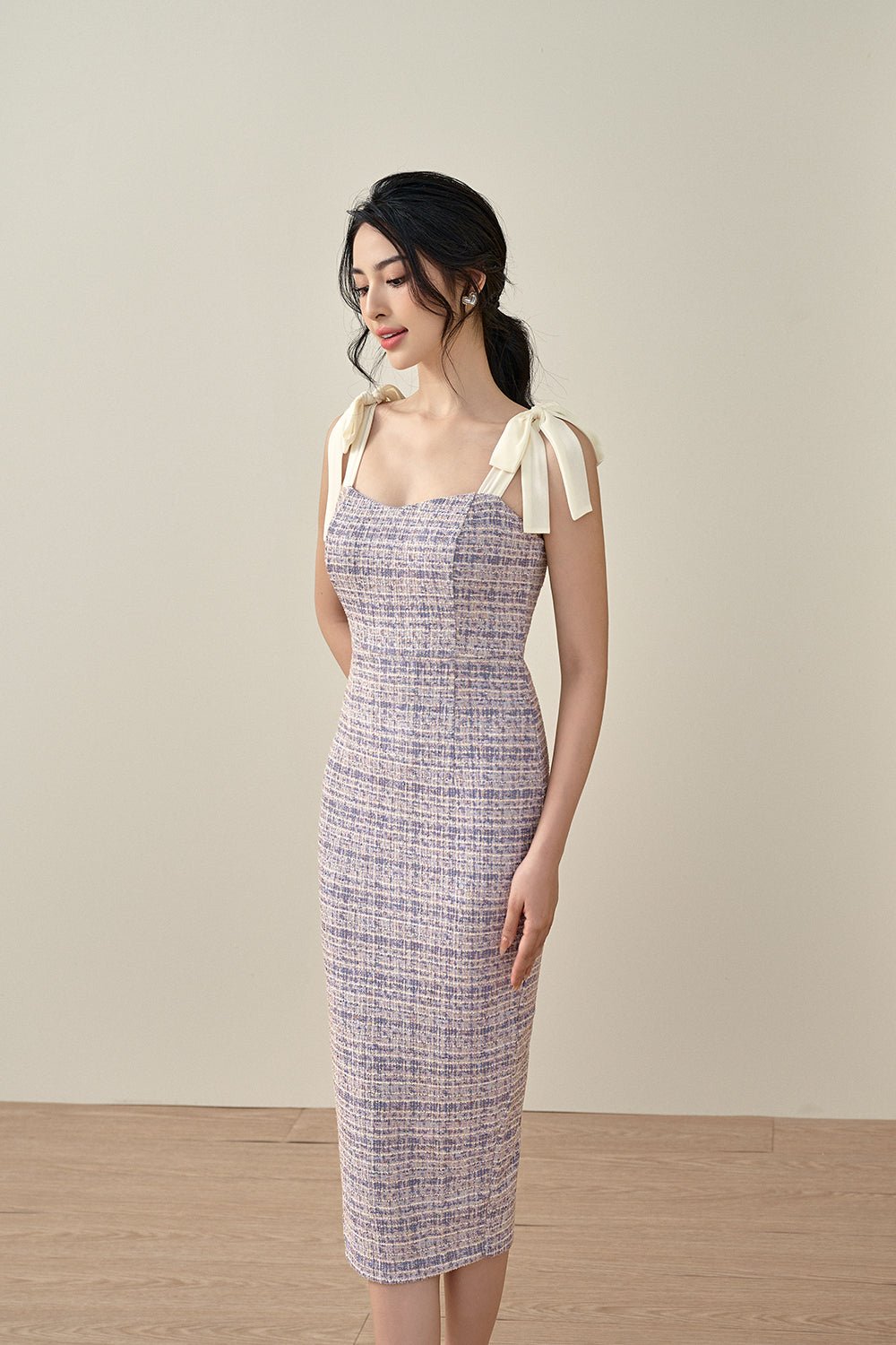 Alexiel Ribbon Strap Fitted Dress in Violet Tweed