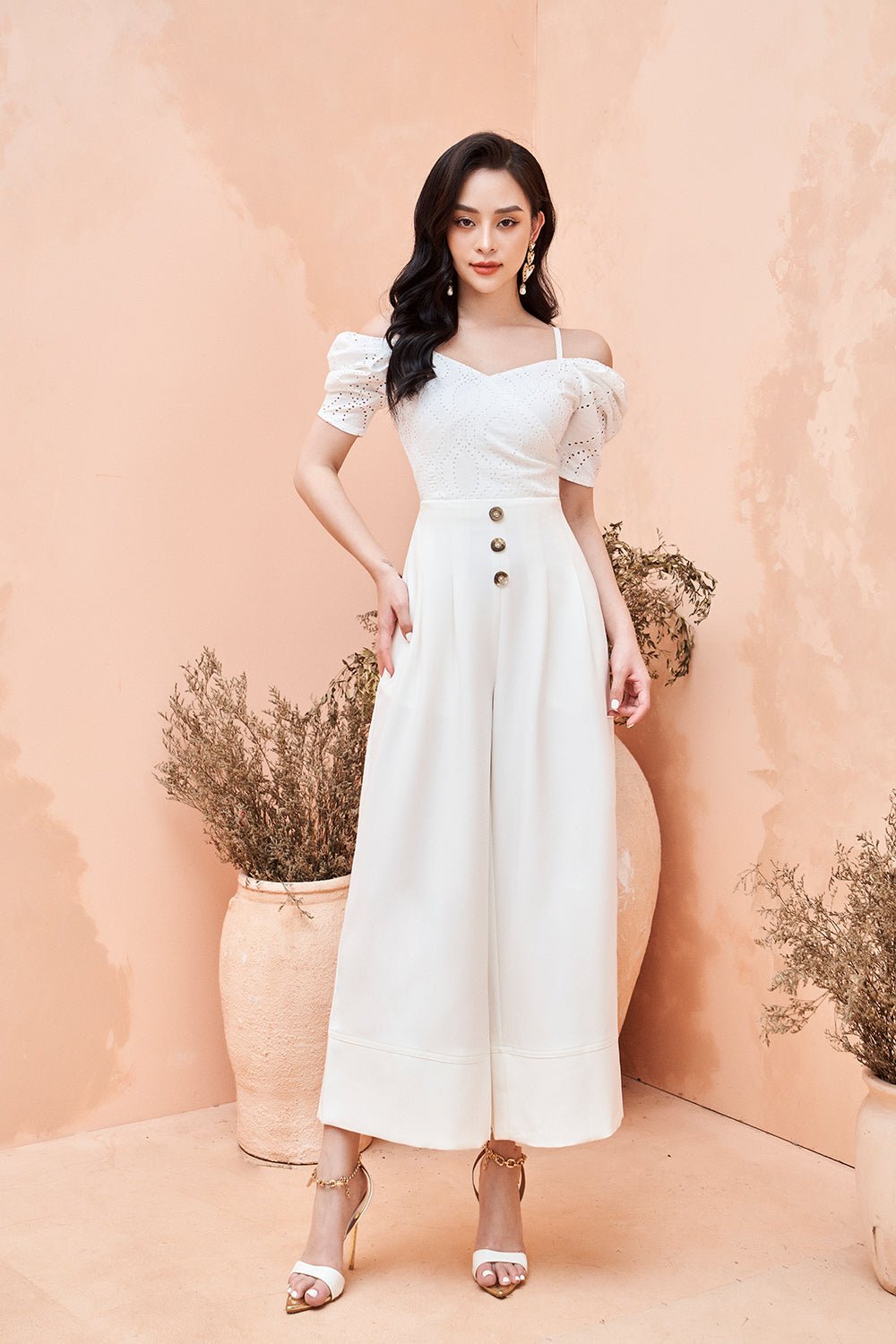 Adena Button Culottes in Rose