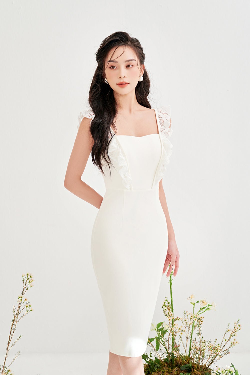 Clementine Lace Frills Fitted Dress in Iconic White