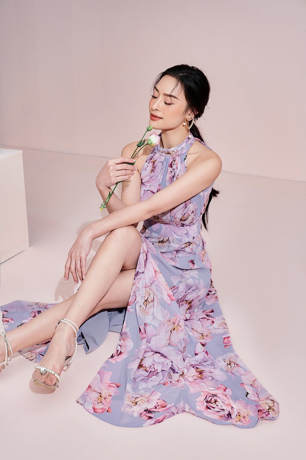 Gwenyth Tie-Back Halter Padded Maxi Dress in Peony/Dusty Blue