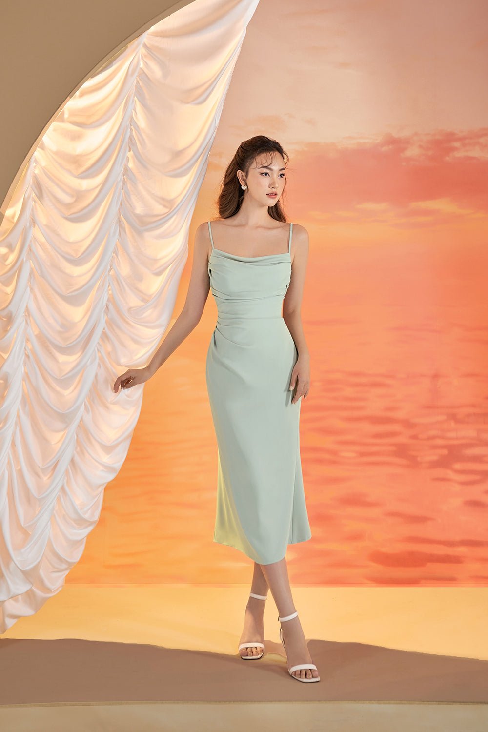 Keren Pleated Twist Back Padded Dress in Seafoam