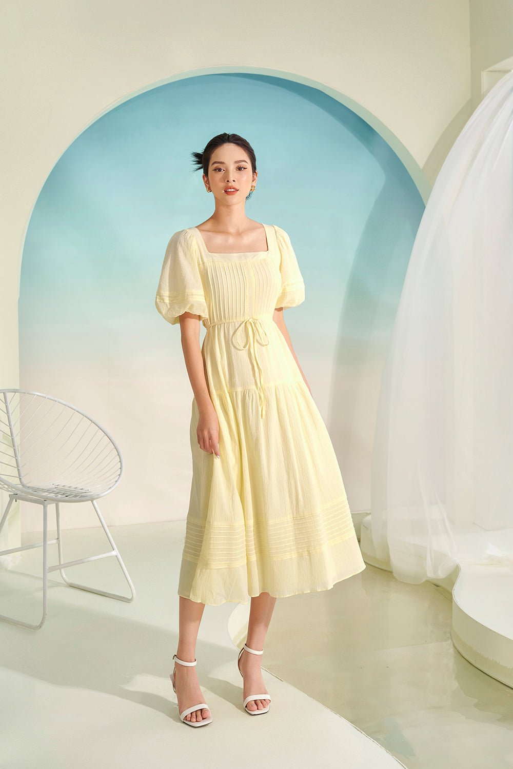 Lorelei Puffy Sleeves Pintuck Midi Dress in Avocado