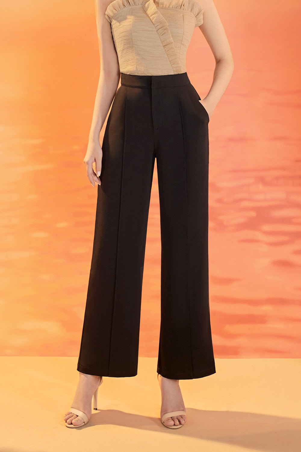 Millicent Straight Leg Pant in Classic Black (2023)