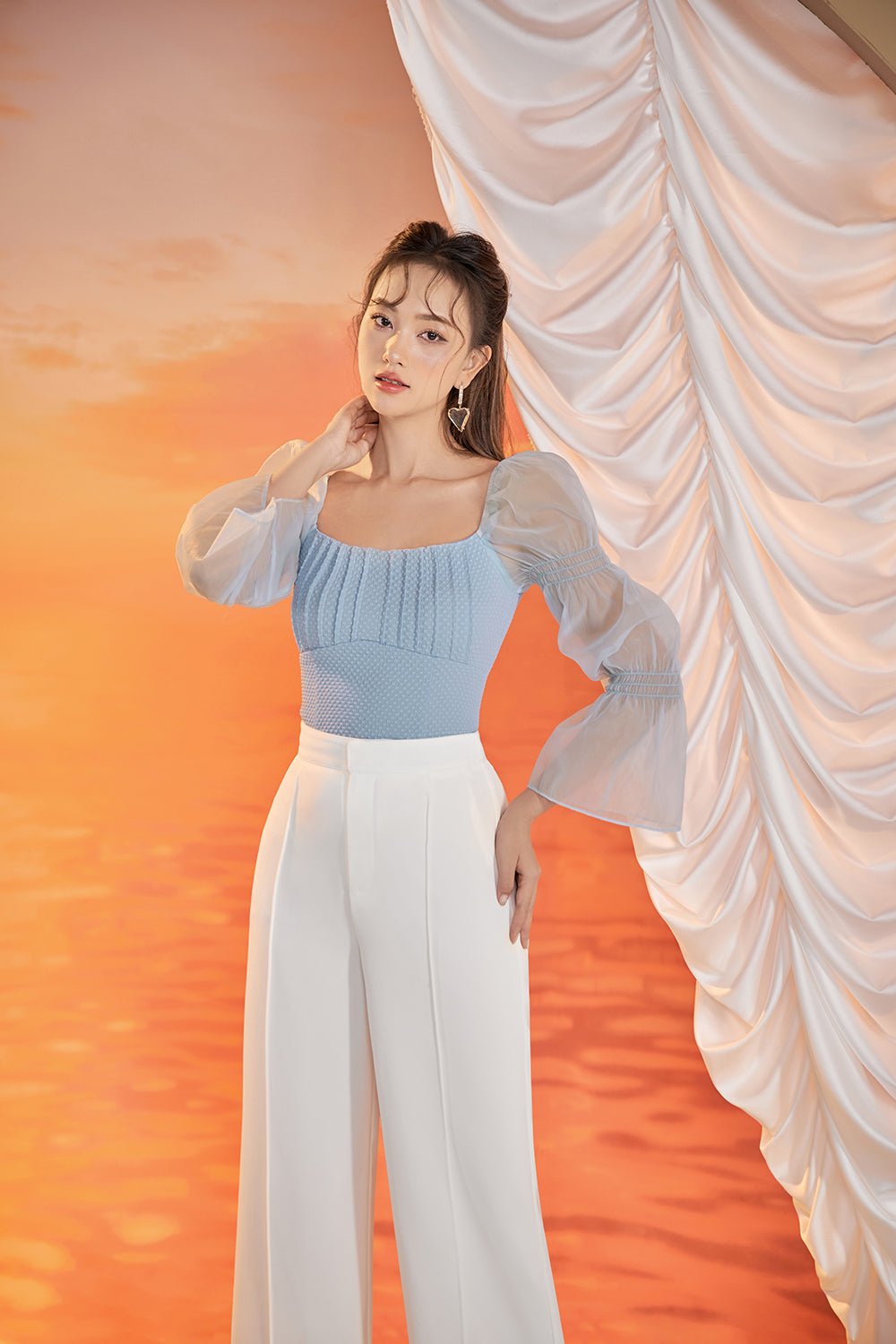 Minka Puffy Sleeved Blouson in Cinderella Blue