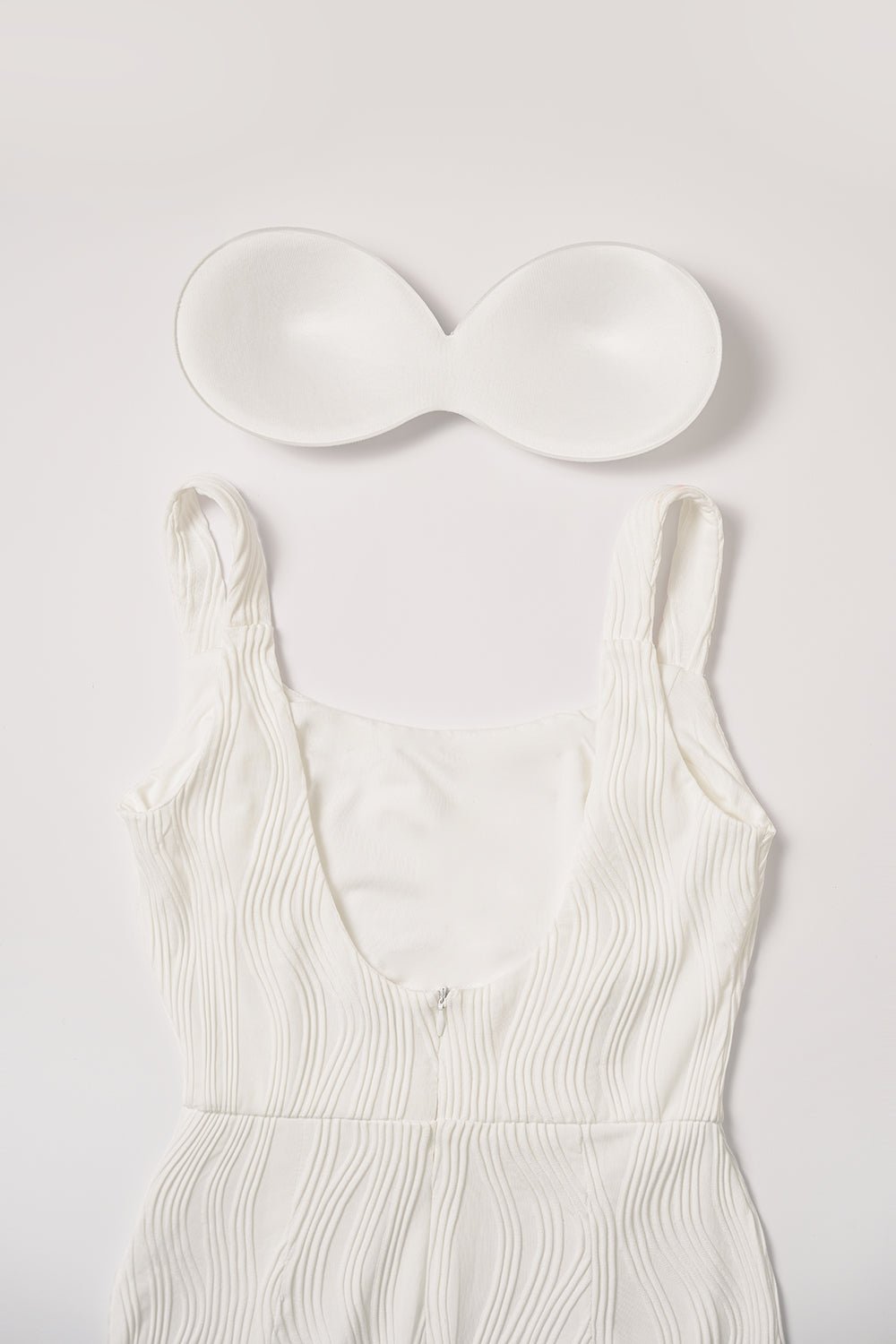 Nicole Fitted Textured Stretch Padded Midi Dress in Iconic White